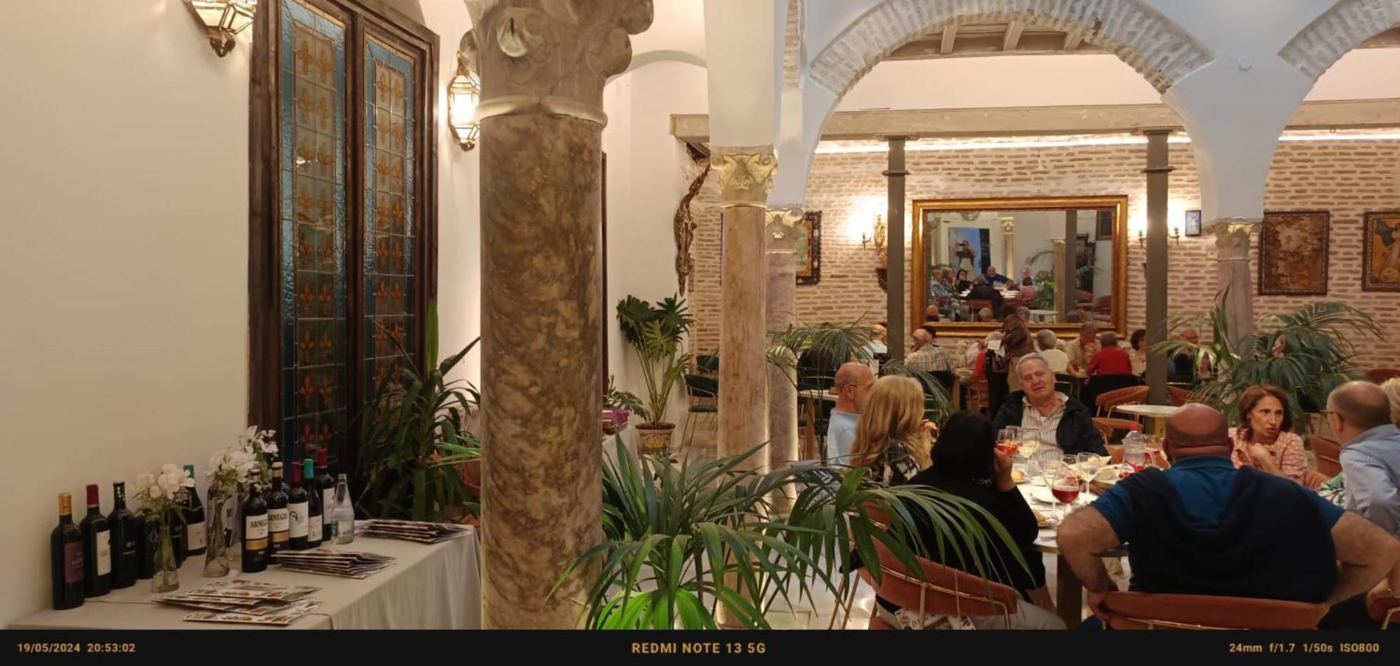 Hotel Convento La Gloria Séville Extérieur photo