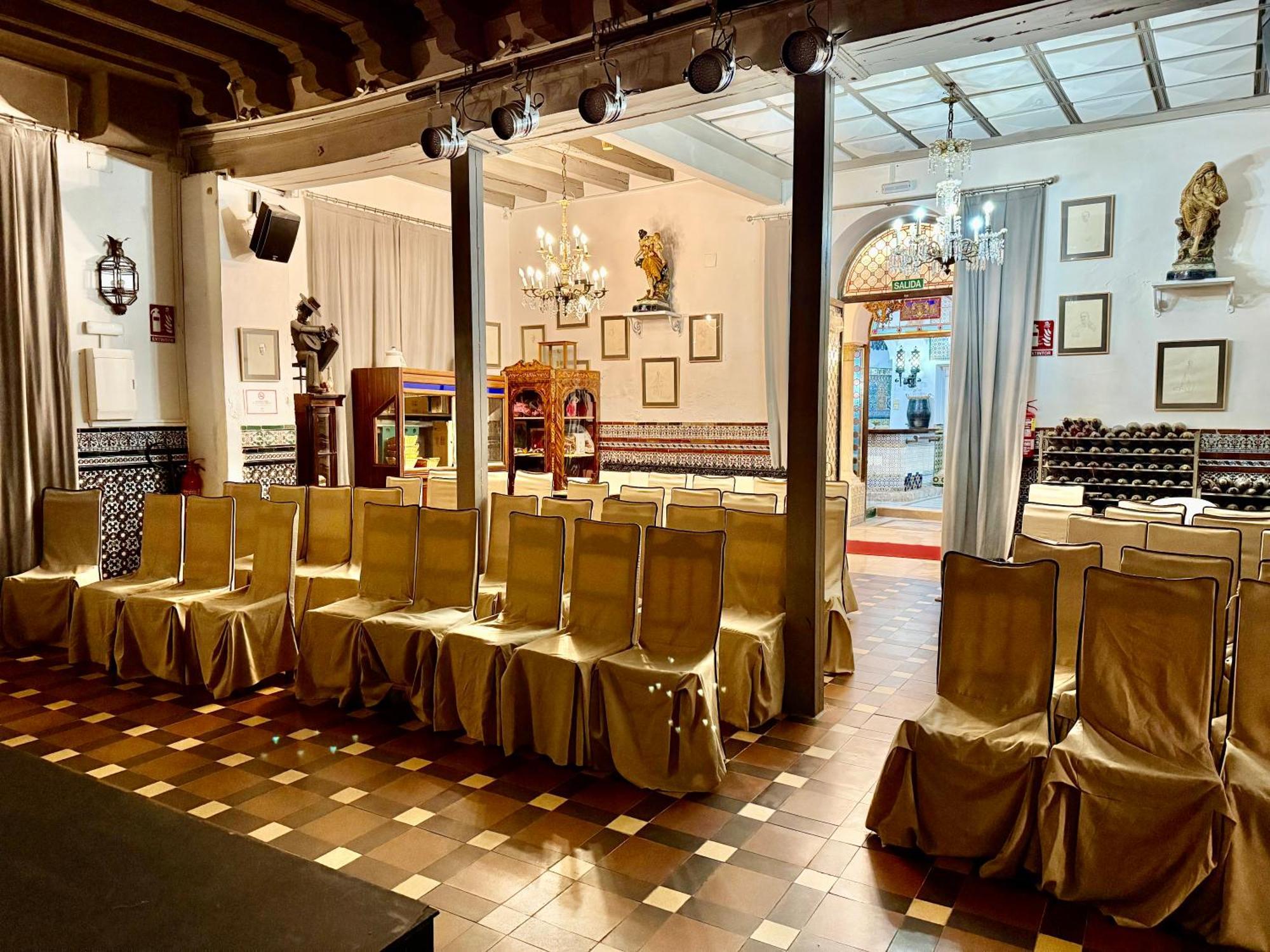 Hotel Convento La Gloria Séville Extérieur photo